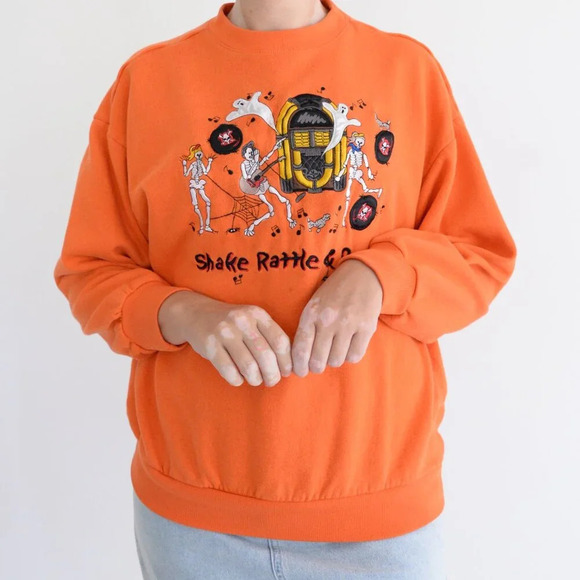 Vintage Basic Orange Embroidered Shake Rattle Roll Halloween Skeletons Sweater M - Picture 2 of 12